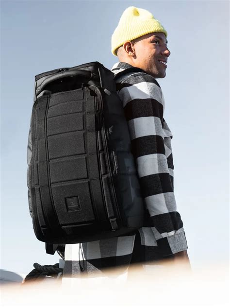 db hugger backpack 30l.